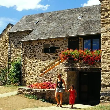Village Nature En Foret De